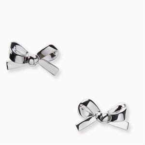 Skinny Mini Bow Studs